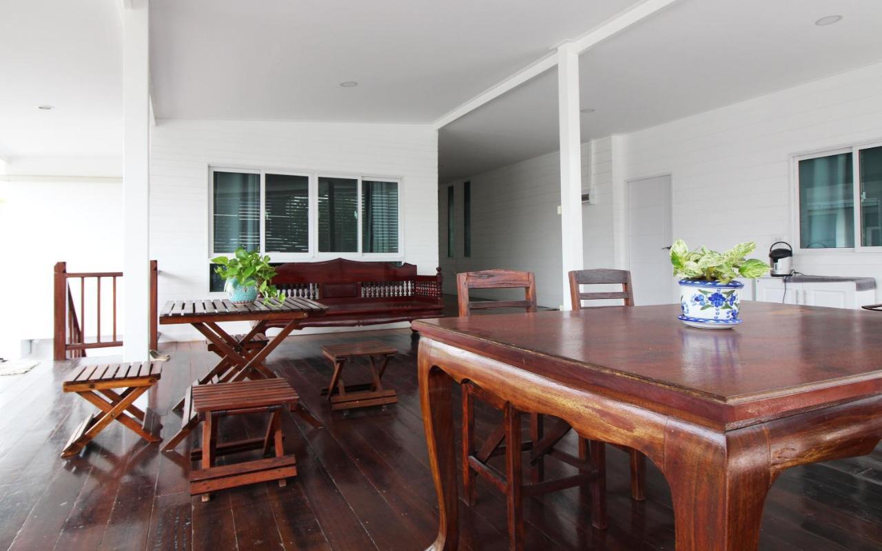 Room In Guest Room - Baan Khunphiphit Homestay No2322 Аюттхая Экстерьер фото