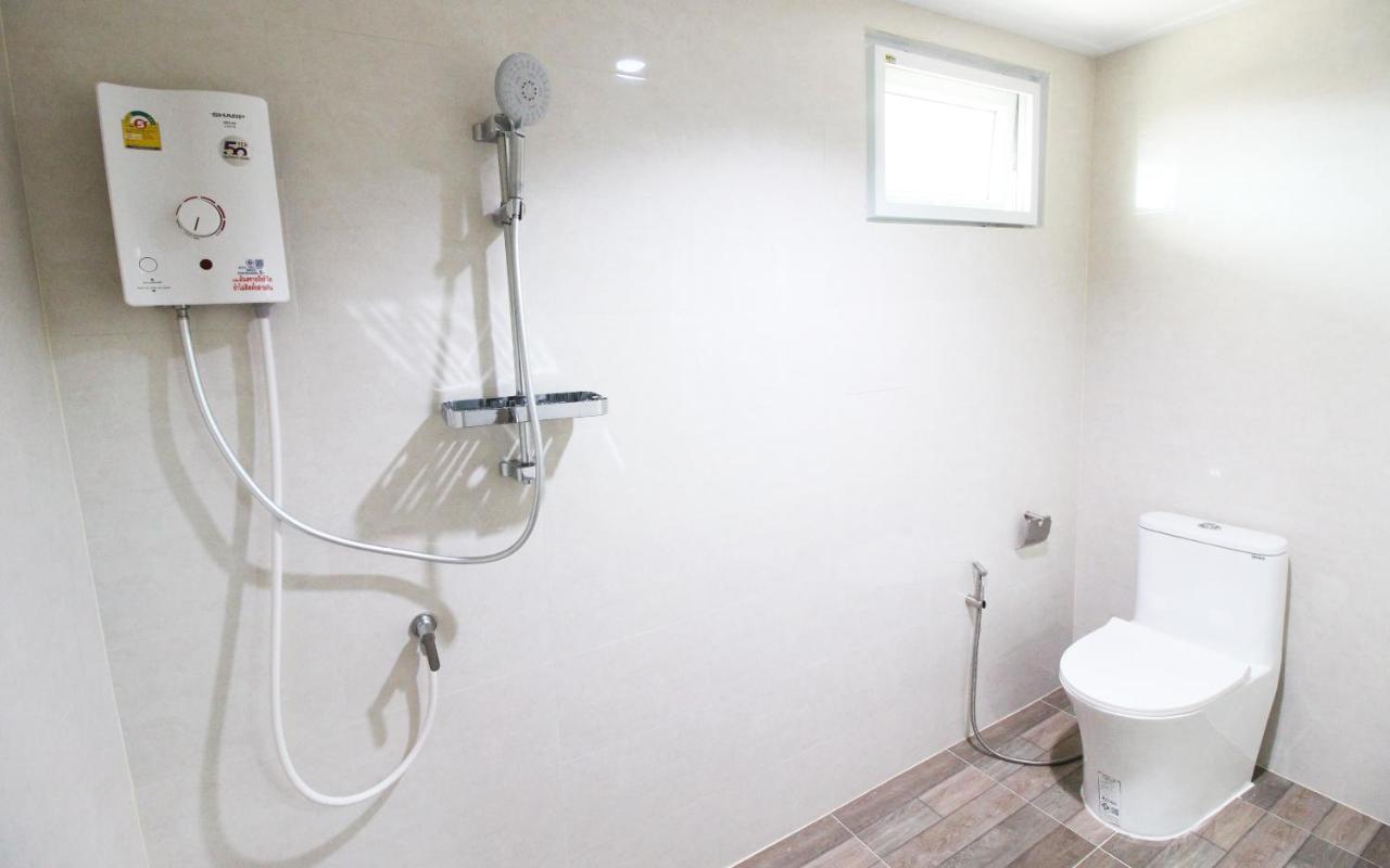 Room In Guest Room - Baan Khunphiphit Homestay No2322 Аюттхая Экстерьер фото