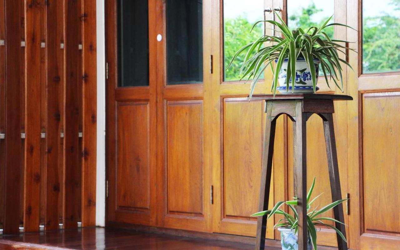 Room In Guest Room - Baan Khunphiphit Homestay No2322 Аюттхая Экстерьер фото